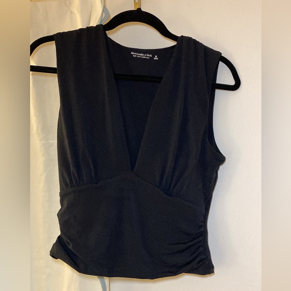 Abercrombie size Medium Black Top